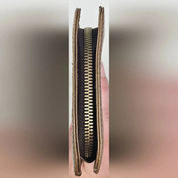 HOBO Vintage Hide Embossed Mink Leather Wristlet NWT $118 - Picture 8 of 16